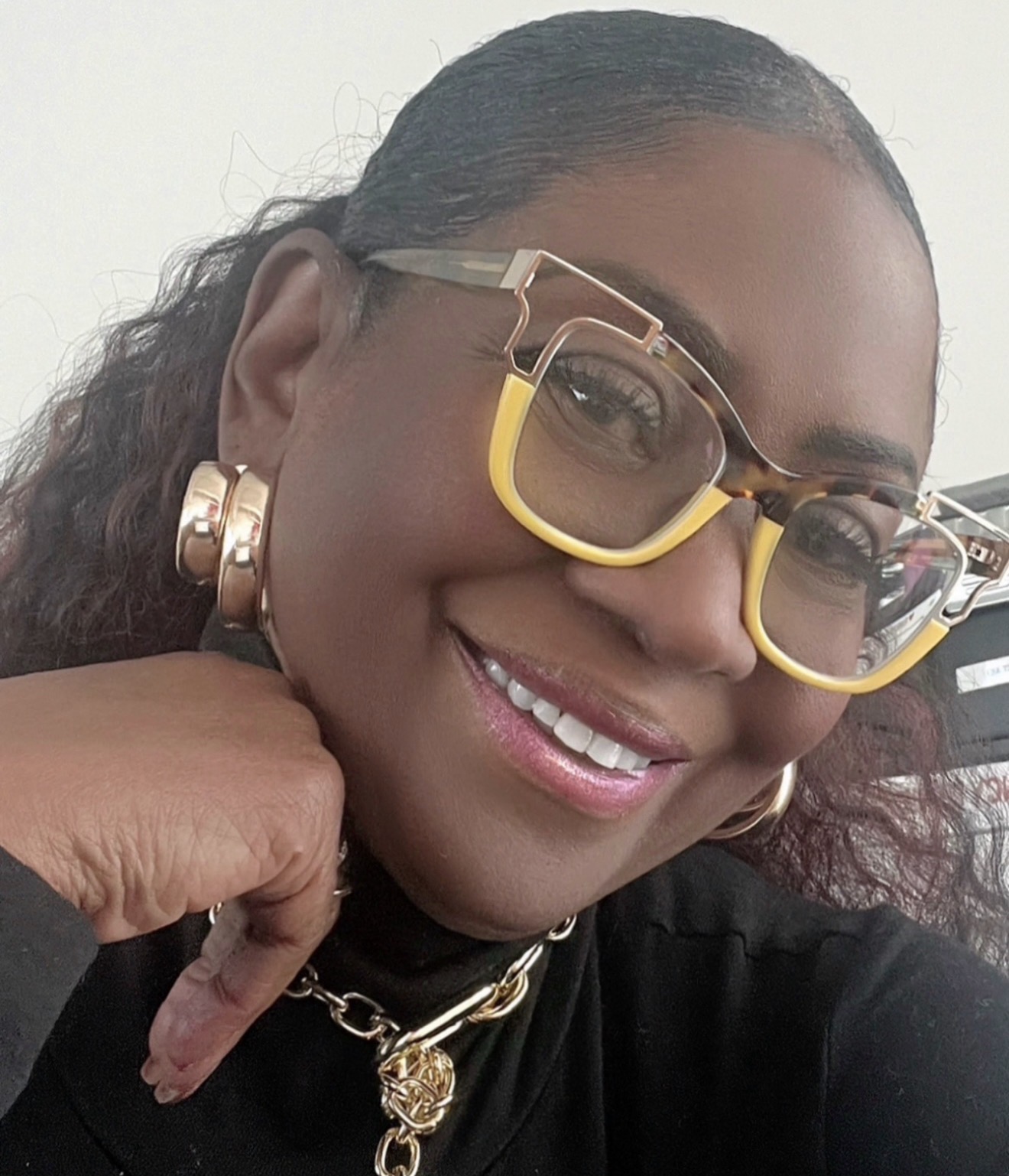 Karen Davis, author, coach, and founder of One Ripple at a Time